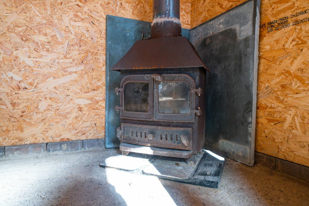 Additional image 38 of Bratton Road, Westbury, BA13 3ES