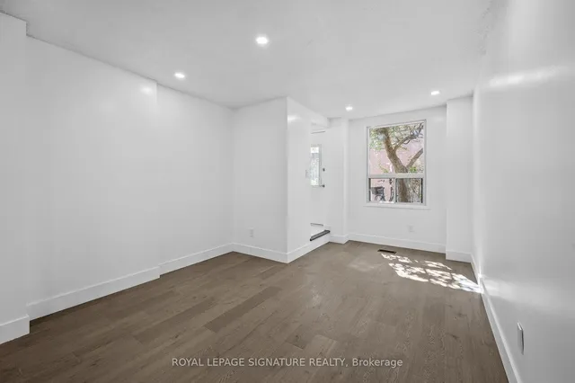 Additional image 8 of 275 Broadview Ave Unit 92