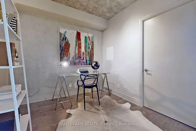 Additional image 22 of 608 Richmond St Unit 520