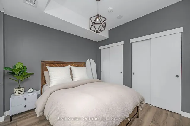 Additional image 27 of 108 Garment St Unit 904