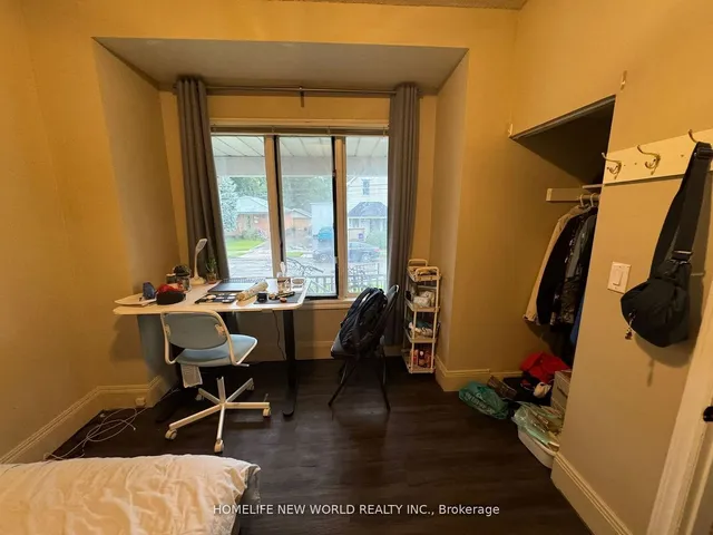 Additional image 16 of 61 Broadway Ave