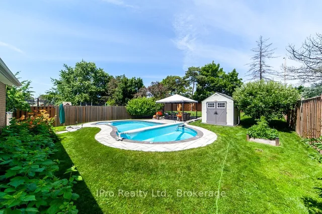 Additional image 34 of 847 Cedarbrae Ave