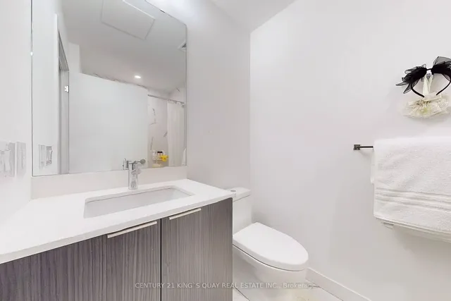 Additional image 16 of 7 Golden Lion Hts Unit 330