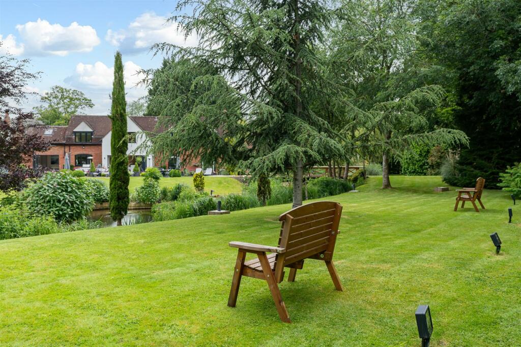 Additional image 19 of Hertford Road, Welwyn