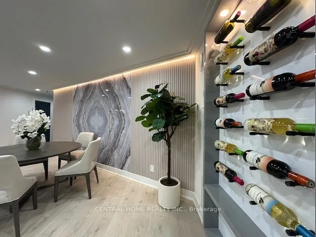 Additional image 24 of 85 Skymark Dr Unit 2502