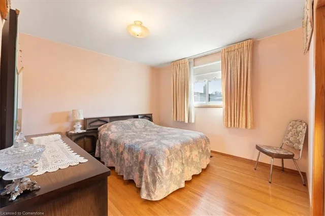 Additional image 24 of 17 Colgate Crt