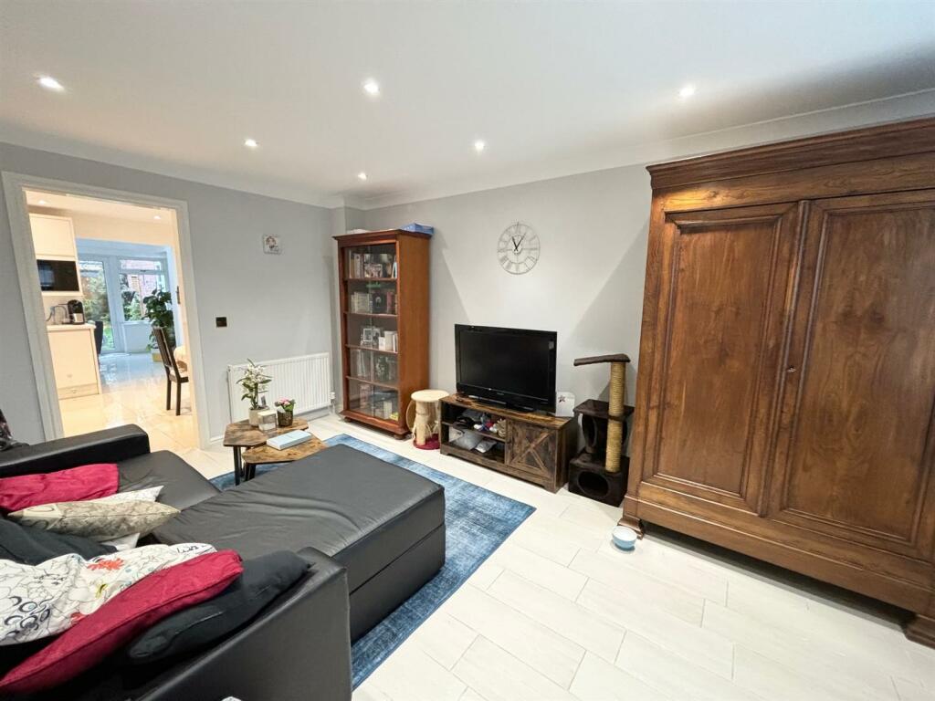 Additional image 4 of Dickens Heath Road, Shirley, Solihull