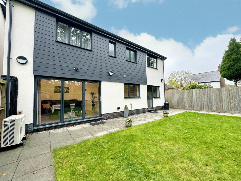Additional image 24 of Greenway Close, Majors Green