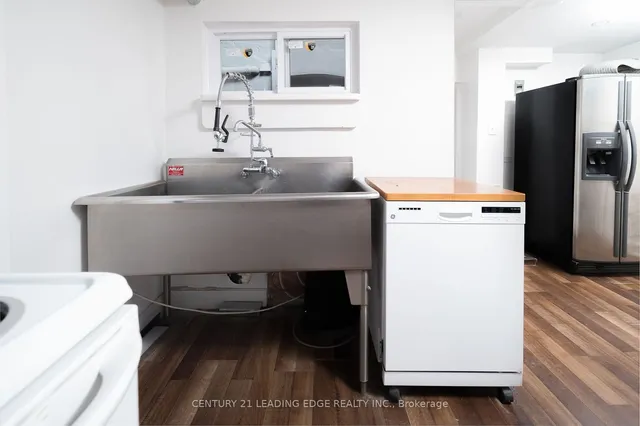 Additional image 23 of 1555 Kingston Rd