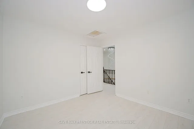 Additional image 21 of 7 Hood Cres