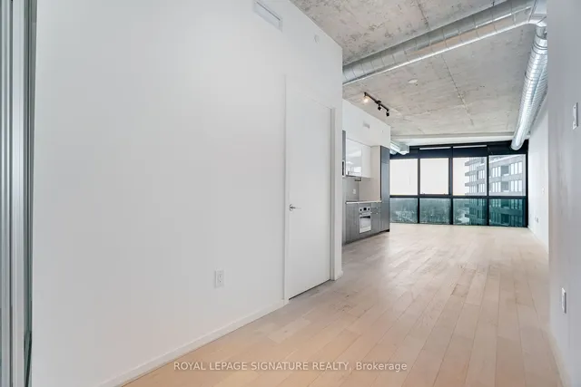 Additional image 15 of 21 Lawren Harris Sq Unit 617