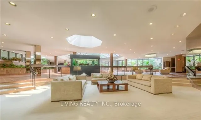 Additional image 31 of 280 Simcoe St Unit 308