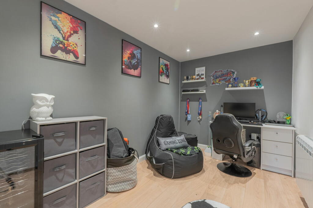 Additional image 24 of Croft Close, Winyates West, Redditch, B98 0JT