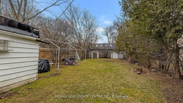 Additional image 33 of 26 Clarence St