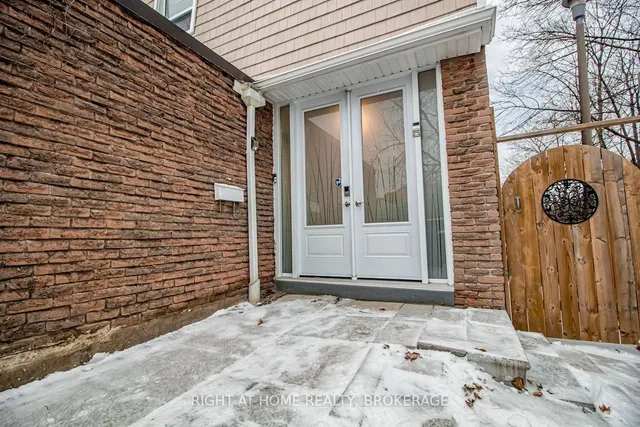 Additional image 5 of 46 L'Amoreaux Dr