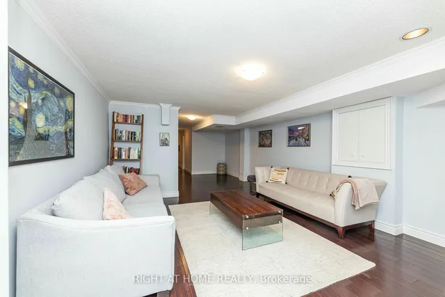 Additional image 38 of 34 Horsham Ave