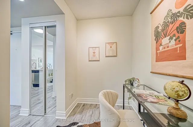 Additional image 22 of 21 Carlton St Unit 909