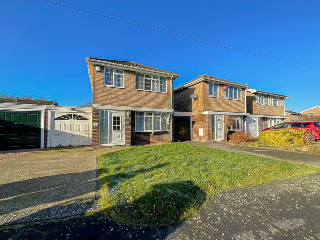 Briar, Tamworth, Staffordshire, B77