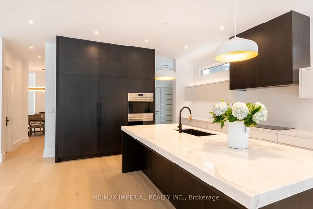 Additional image 16 of 2108 Devon Rd