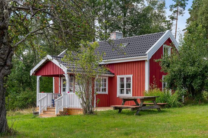 Fimta Larstorp, Katrineholms kommun