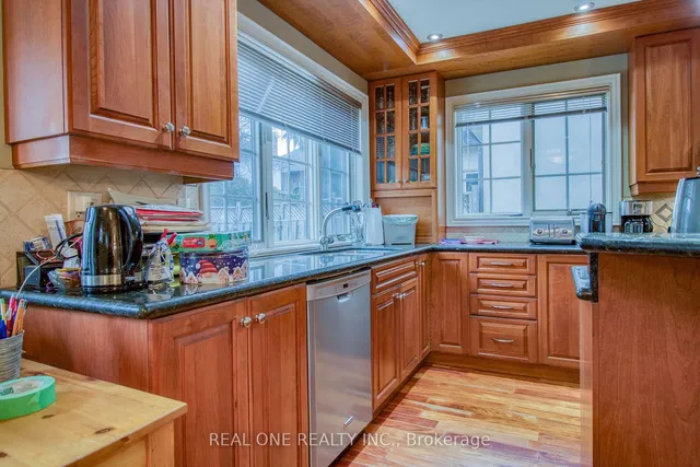 Additional image 10 of 129 Imperial St