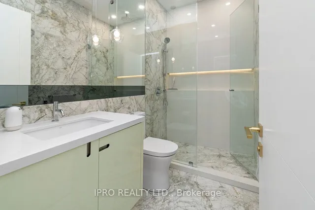 Additional image 36 of 47 Ambleside Ave