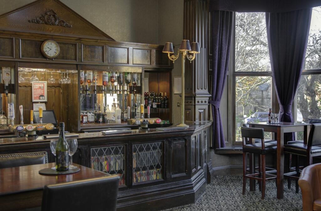 Additional image 3 of Oaks Hotel & Leisure Club  Colne Road Reedley BURNLEY Lancashire BB10 2LF