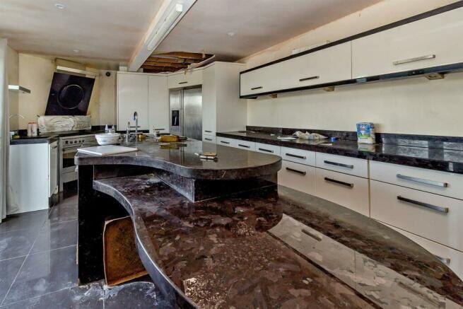 Additional image 4 of 373 Bury Road, Rossendale, Lancashire, BB4 6EH