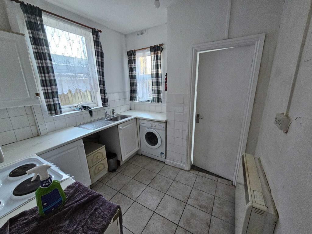 Additional image 4 of Stratford Road, Hall Green