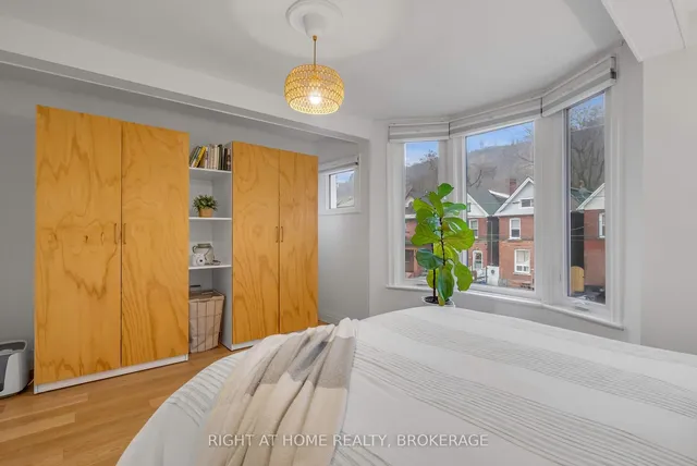 Additional image 23 of 13 Cumberland Ave