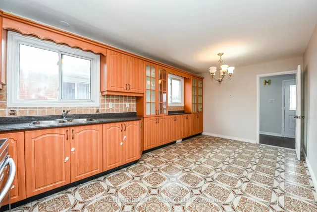 Additional image 8 of 102 Jade Cres