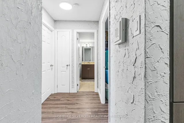 Additional image 30 of 18 Knightsbridge Rd Unit 2303