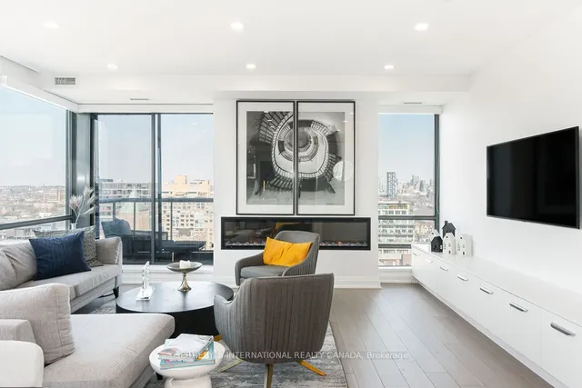 Additional image 2 of 438 King St Unit 1904