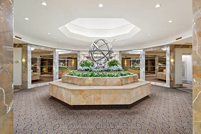 Additional image 17 of 1177 Yonge St Unit 210