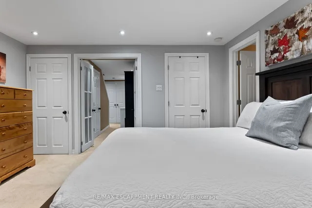 Additional image 29 of 79 Braeheid Ave Unit 16