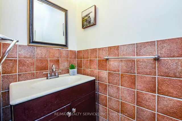 Additional image 27 of 70 Morley Cres Unit 70