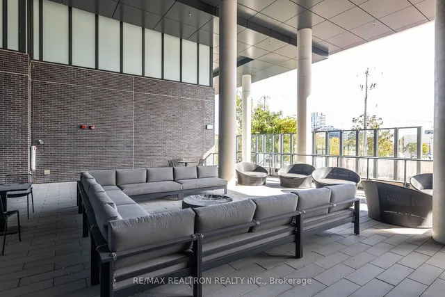 Additional image 30 of 5 Defries St Unit 701