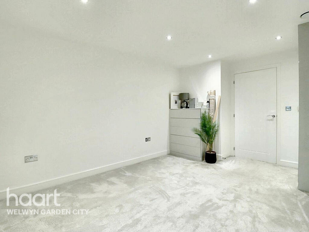 Additional image 10 of Bridge Road East, WELWYN GARDEN CITY