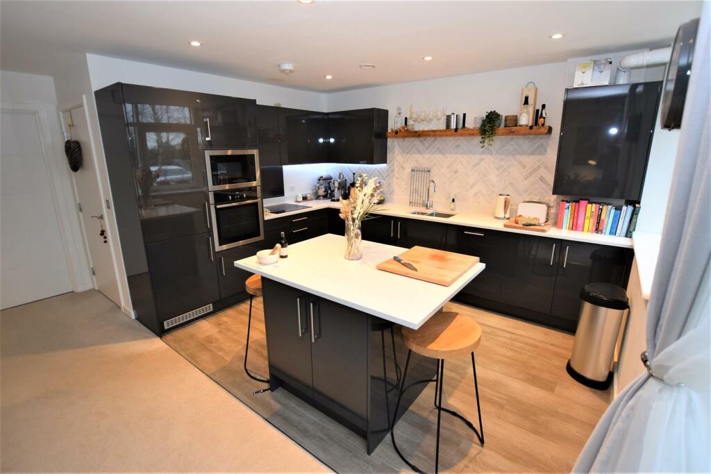 Additional image 2 of Hampton Court, 55 Marsh Lane, Solihull, West Midlands