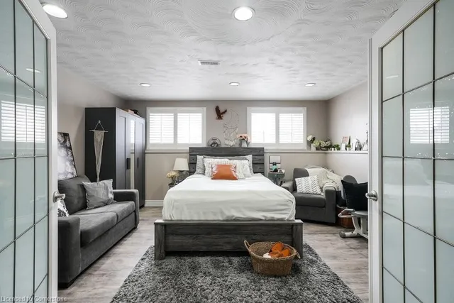 Additional image 39 of 2658 Guyatt Rd