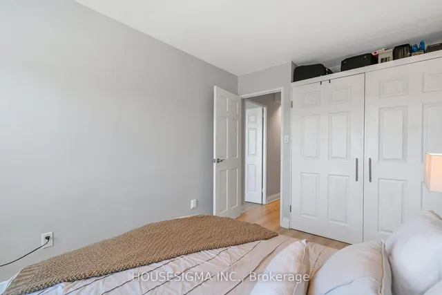 Additional image 21 of 716 The West Mall Unit 1402