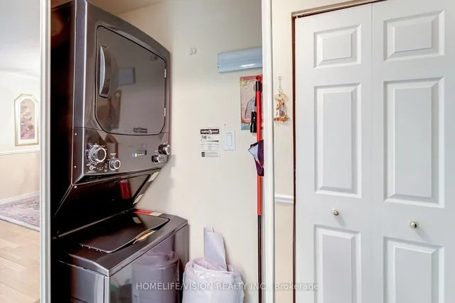 Additional image 24 of 10 Guildwood Pkwy Unit 418