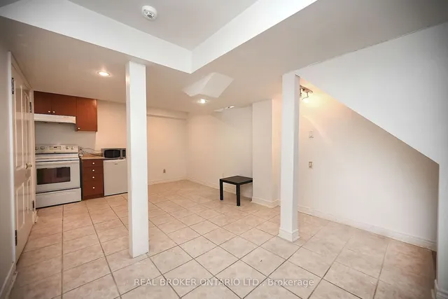 Additional image 35 of 350 Oaktree Circ