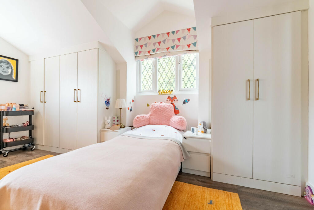 Additional image 12 of Hazel Road, Park Street, St. Albans, Hertfordshire, AL2