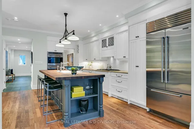 Additional image 12 of 269 Oriole Pkwy