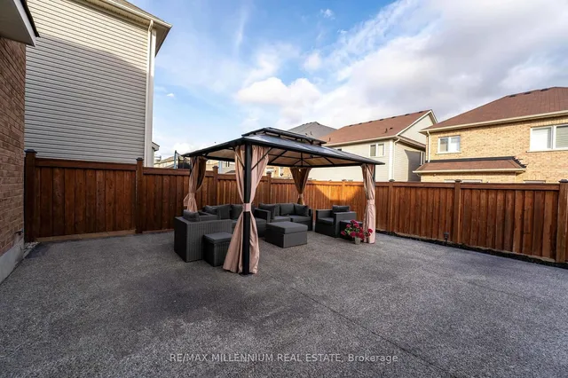 Additional image 35 of 71 Cook St