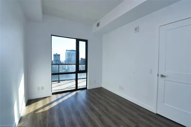 Additional image 21 of 15 Queen St Unit 2112