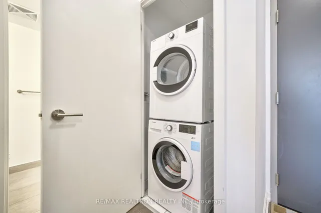 Additional image 9 of 36 Forest Manor Rd Unit 708