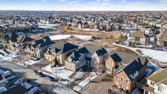 Additional image 2 of 38 Vespahills Cres