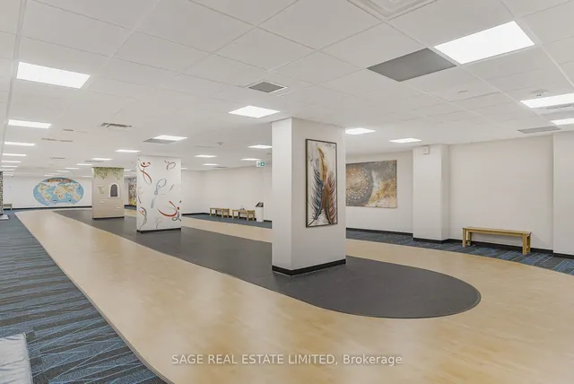 Additional image 27 of 45 Carlton St Unit 2003